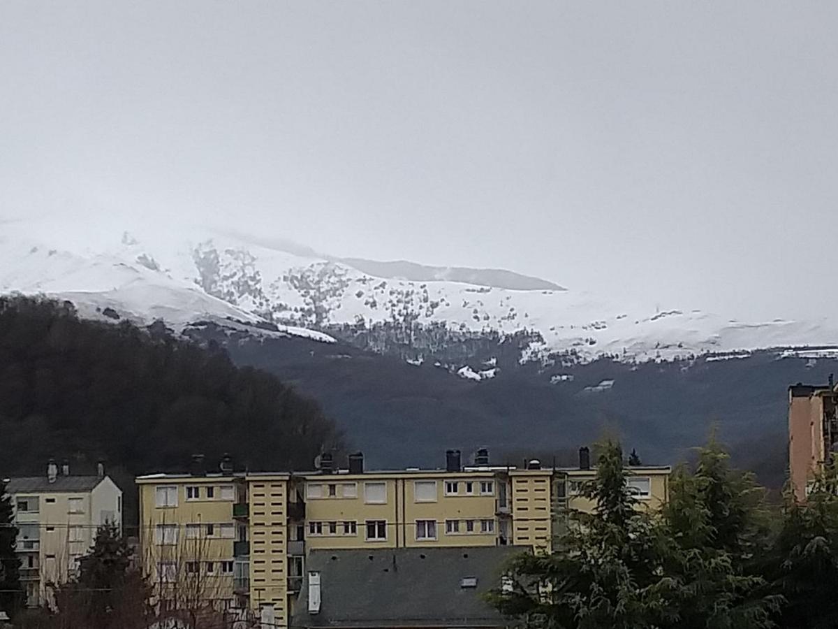 Lourdes Pyrenees Apartment Bagian luar foto